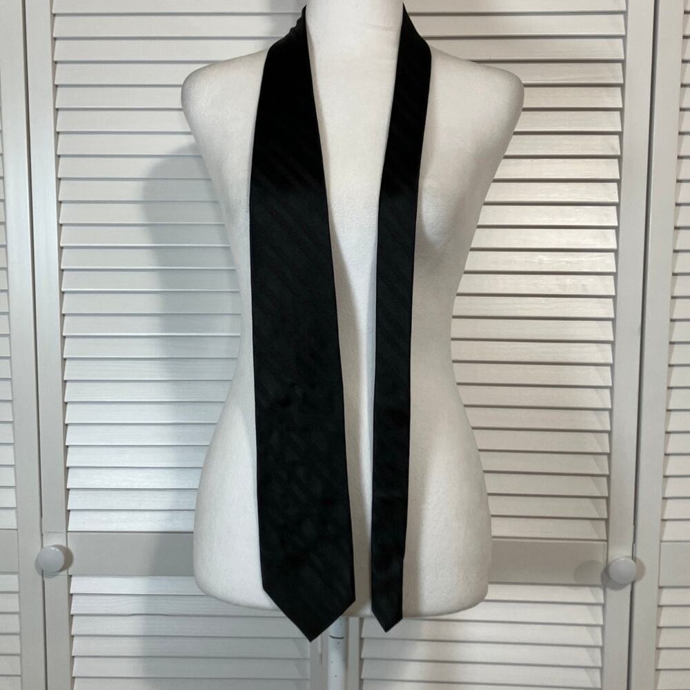 Sun River Clothing Co. Black Striped Silk Wide Classic Men Necktie 58”